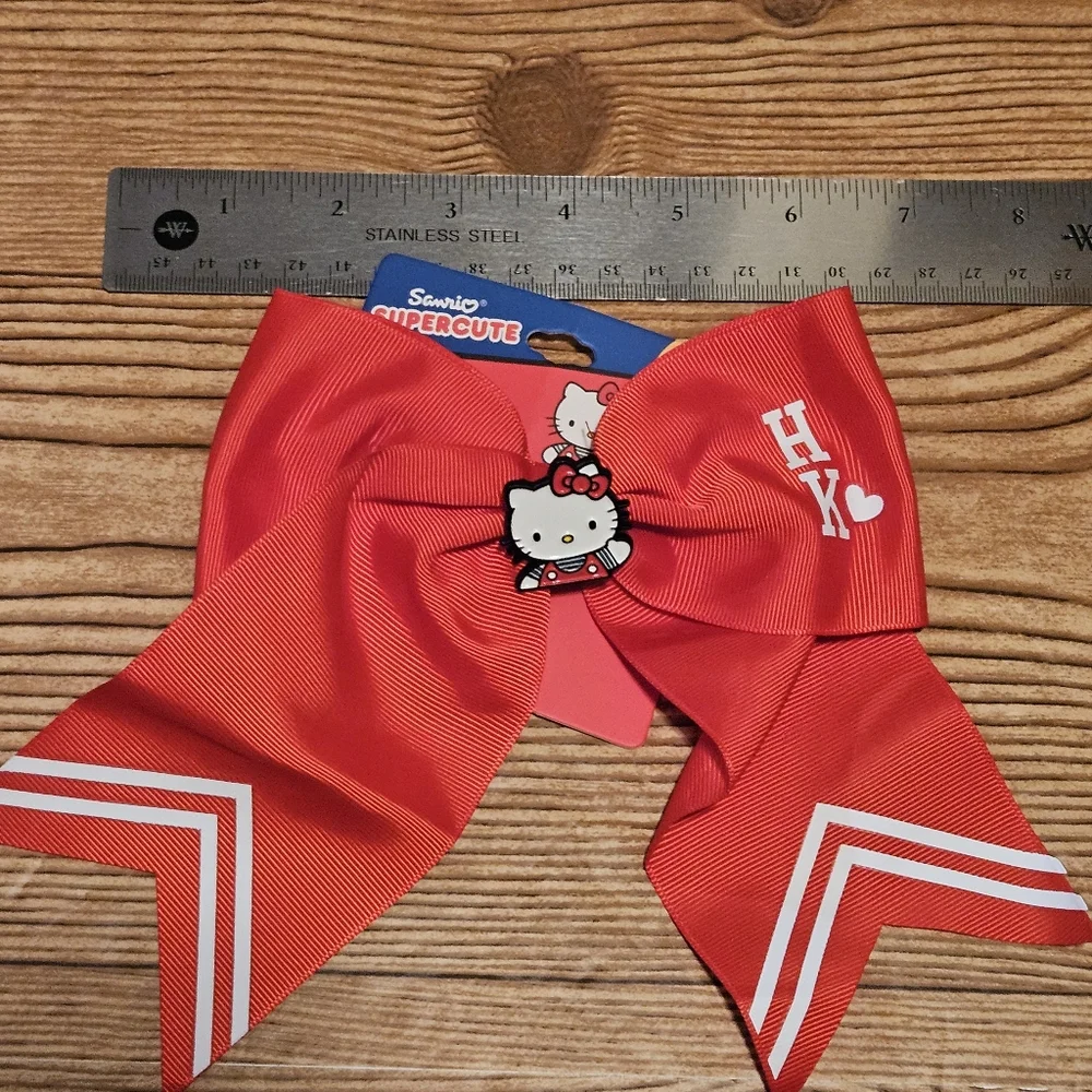 Hello Kitty Red Bow Hair Clip - Picture 6 of 7
